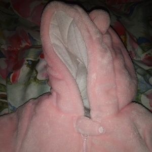 2/$20 Nwot Baby girls 0-3 months winter suit